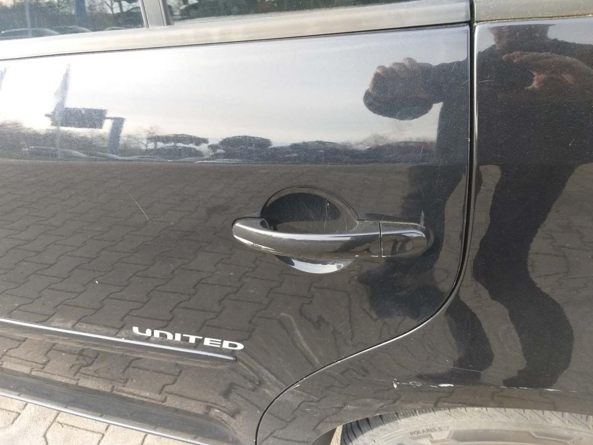 VW Touran 1T original T&uuml;r hinten links LC9X Deepblack Rohbau Bj.2008